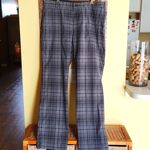 Nike Performance Dri-Fit Golf Pants - Picture 1 of 7